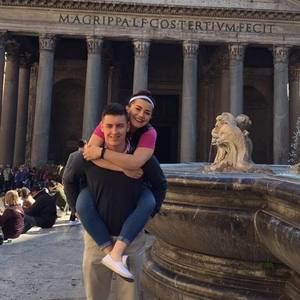 Meet your Posher, Victoria